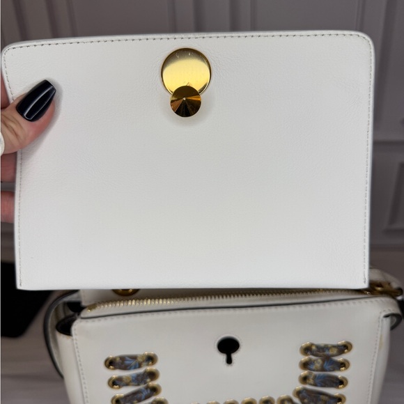 Fendi White Leather Dot Com Chain Shoulder Bag | Full Set | Entrupy COA - Picture 10 of 16